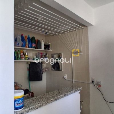 Apartamento com 96m², 3 quartos (sendo 1 suíte), 1 garagem, no bairro Trindade em Florianópolis
