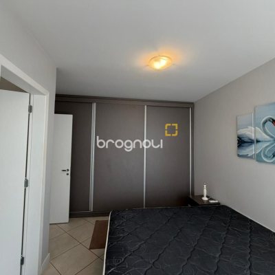 Apartamento com 102m², 3 quartos (sendo 1 suíte), 1 garagem, no bairro Jurerê Internacional em Florianópolis