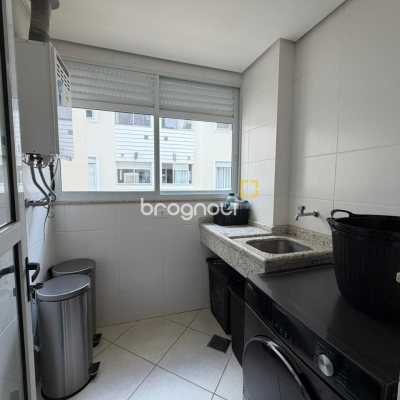 Apartamento com 102m², 3 quartos (sendo 1 suíte), 1 garagem, no bairro Jurerê Internacional em Florianópolis