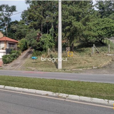Terreno com 28060m², no bairro Córrego Grande em Florianópolis