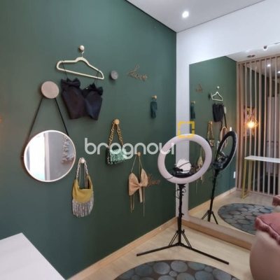 Casa de Condomínio com 138m², 3 quartos (sendo 3 suítes), 2 garagens, no bairro Cachoeira do Bom Jesus em Florianópolis