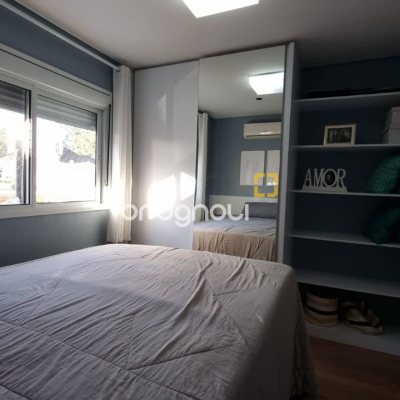 Casa de Condomínio com 138m², 3 quartos (sendo 3 suítes), 2 garagens, no bairro Cachoeira do Bom Jesus em Florianópolis