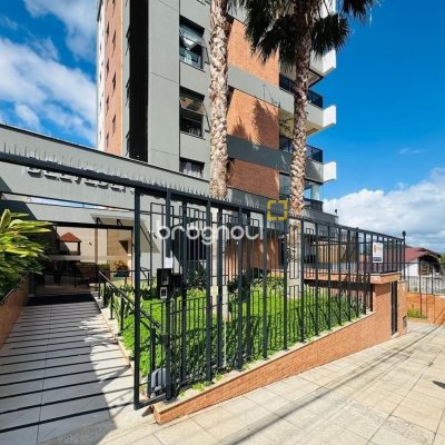 Apartamento com 64m², 2 quartos (sendo 1 suíte), 2 garagens, no bairro Agronômica em Florianópolis