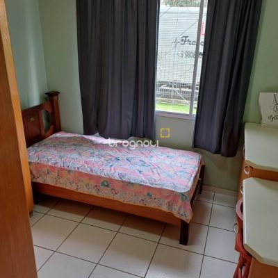 Apartamento com 78m², 3 quartos (sendo 1 suíte), 1 garagem, no bairro Estreito em Florianópolis