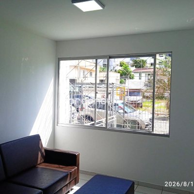 Apartamento com 78m², 3 quartos (sendo 1 suíte), 1 garagem, no bairro Estreito em Florianópolis