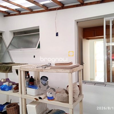 Apartamento com 78m², 3 quartos (sendo 1 suíte), 1 garagem, no bairro Estreito em Florianópolis