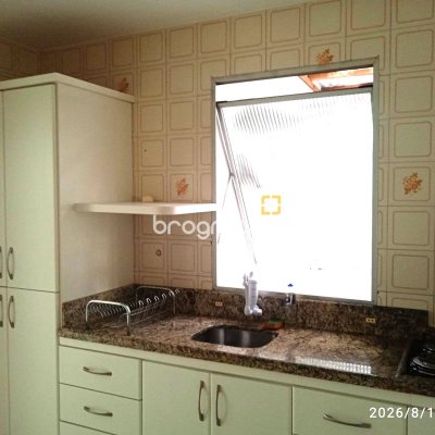Apartamento com 78m², 3 quartos (sendo 1 suíte), 1 garagem, no bairro Estreito em Florianópolis
