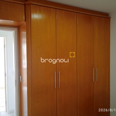 Apartamento com 78m², 3 quartos (sendo 1 suíte), 1 garagem, no bairro Estreito em Florianópolis