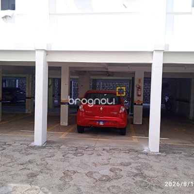Apartamento com 78m², 3 quartos (sendo 1 suíte), 1 garagem, no bairro Estreito em Florianópolis