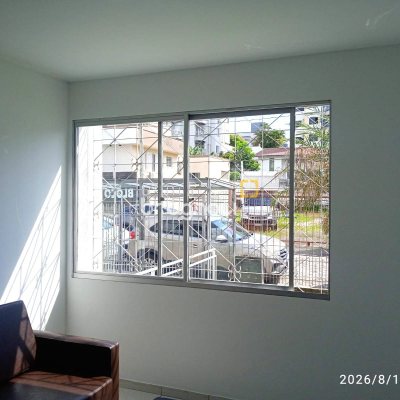 Apartamento com 78m², 3 quartos (sendo 1 suíte), 1 garagem, no bairro Estreito em Florianópolis