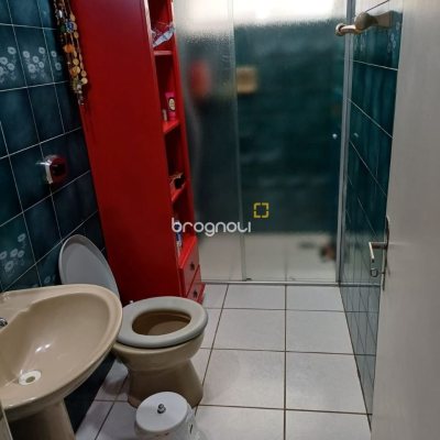 Apartamento com 78m², 3 quartos (sendo 1 suíte), 1 garagem, no bairro Estreito em Florianópolis