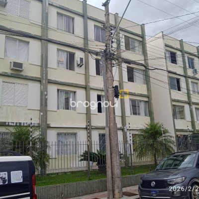 Apartamento com 78m², 3 quartos (sendo 1 suíte), 1 garagem, no bairro Estreito em Florianópolis
