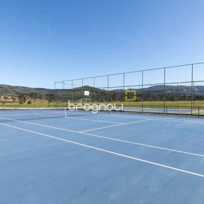 Terreno com 1011m², no bairro Invernadinha em Rancho Queimado