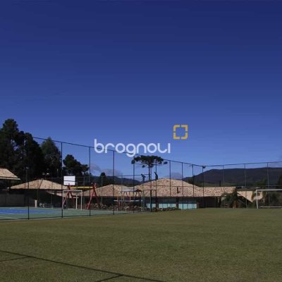 Terreno com 1011m², no bairro Invernadinha em Rancho Queimado