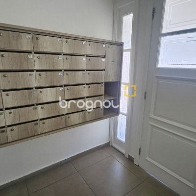 Apartamento com 69m², 2 quartos, 1 garagem, no bairro Kobrasol em São José