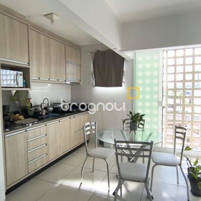 Apartamento com 69m², 2 quartos, 1 garagem, no bairro Kobrasol em São José