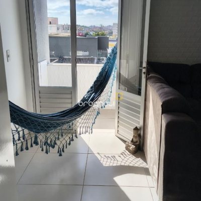 Apartamento com 69m², 2 quartos, 1 garagem, no bairro Kobrasol em São José