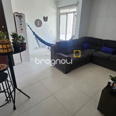 Apartamento com 69m², 2 quartos, 1 garagem, no bairro Kobrasol em São José
