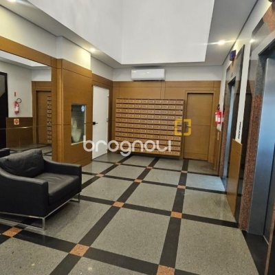 Sala com 32m², no bairro Centro em Florianópolis