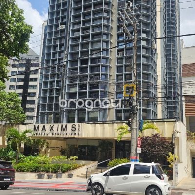 Sala com 32m², no bairro Centro em Florianópolis