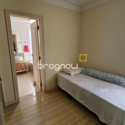 Casa com 339m², 3 quartos (sendo 3 suítes), 3 garagens, no bairro Santa Mônica em Florianópolis
