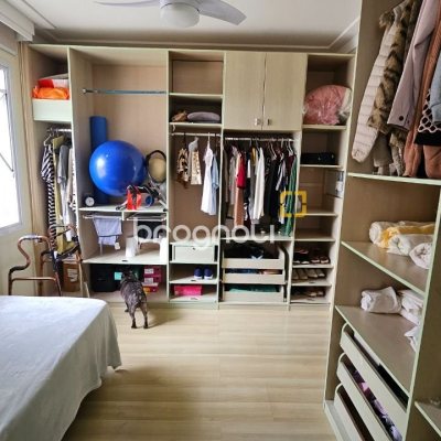 Casa com 339m², 3 quartos (sendo 3 suítes), 3 garagens, no bairro Santa Mônica em Florianópolis