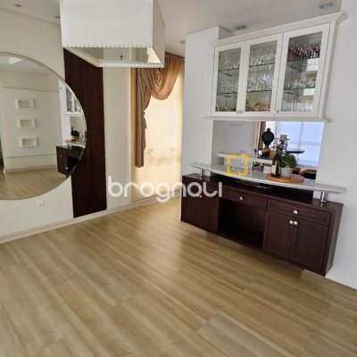 Casa com 339m², 3 quartos (sendo 3 suítes), 3 garagens, no bairro Santa Mônica em Florianópolis