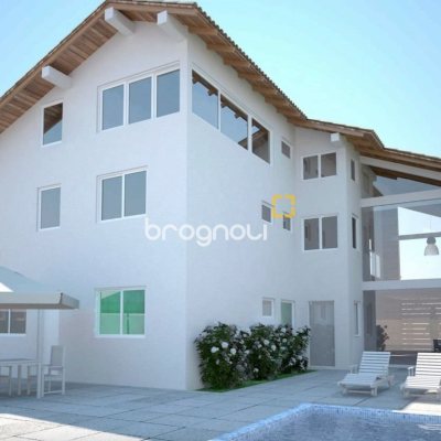 Casa de Condomínio com 520m², 7 quartos (sendo 7 suítes), 6 garagens, no bairro Ingleses em Florianópolis