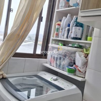Apartamento com 58m², 2 quartos, 1 garagem, no bairro Barreiros em São José