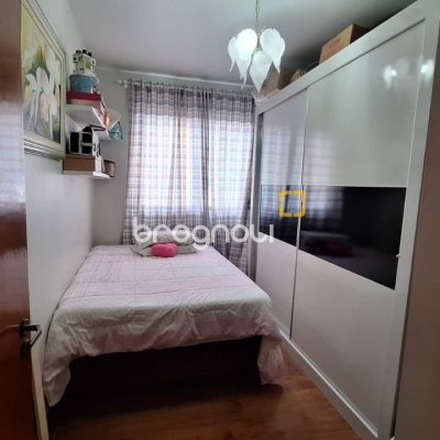 Apartamento com 58m², 2 quartos, 1 garagem, no bairro Barreiros em São José