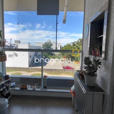 Apartamento com 96m², 3 quartos (sendo 1 suíte), 1 garagem, no bairro Ingleses em Florianópolis