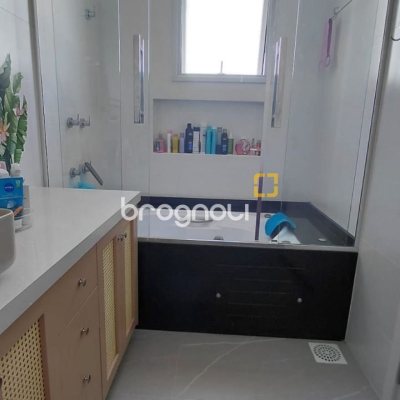 Apartamento com 96m², 3 quartos (sendo 1 suíte), 1 garagem, no bairro Ingleses em Florianópolis