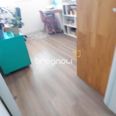 Apartamento com 96m², 3 quartos (sendo 1 suíte), 1 garagem, no bairro Ingleses em Florianópolis