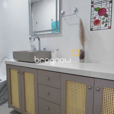 Apartamento com 96m², 3 quartos (sendo 1 suíte), 1 garagem, no bairro Ingleses em Florianópolis