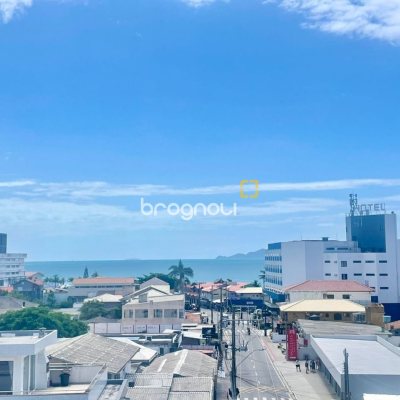 Apartamento com 69m², 2 quartos, 1 garagem, no bairro Rio Vermelho em Florianópolis