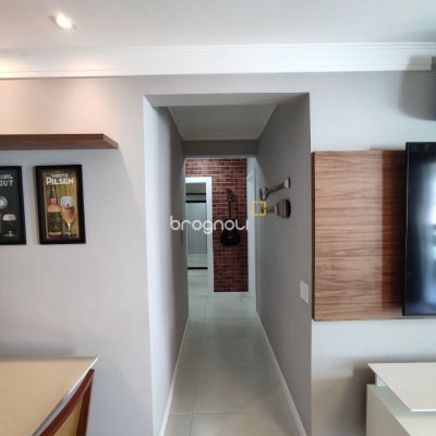 Apartamento com 85m², 2 quartos (sendo 1 suíte), 1 garagem, no bairro Ingleses em Florianópolis