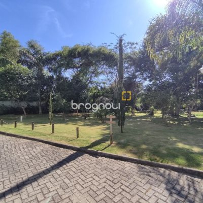 Apartamento com 85m², 2 quartos (sendo 1 suíte), 1 garagem, no bairro Ingleses em Florianópolis