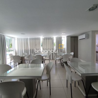 Apartamento com 85m², 2 quartos (sendo 1 suíte), 1 garagem, no bairro Ingleses em Florianópolis