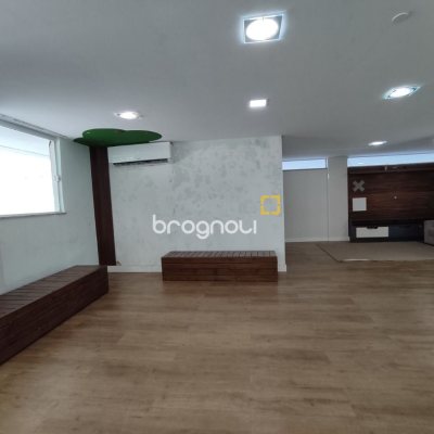 Apartamento com 85m², 2 quartos (sendo 1 suíte), 1 garagem, no bairro Ingleses em Florianópolis