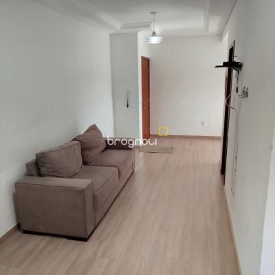 Apartamento com 81m², 3 quartos (sendo 1 suíte), 1 garagem, no bairro Ingleses em Florianópolis