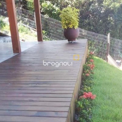 Casa com 60m², 2 quartos, 1 garagem, no bairro Pântano do Sul em Florianópolis