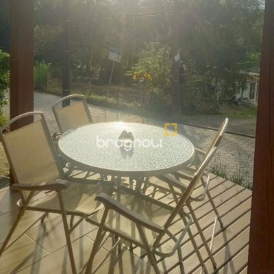 Casa com 60m², 2 quartos, 1 garagem, no bairro Pântano do Sul em Florianópolis