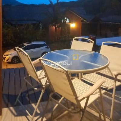 Casa com 60m², 2 quartos, 1 garagem, no bairro Pântano do Sul em Florianópolis