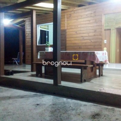 Casa com 60m², 2 quartos, 1 garagem, no bairro Pântano do Sul em Florianópolis