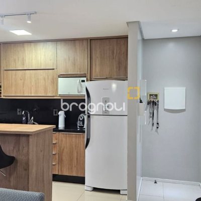 Apartamento com 81m², 3 quartos (sendo 1 suíte), 1 garagem, no bairro Areias em São José