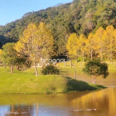 Terreno com 1301m², no bairro Vargeado em Rancho Queimado