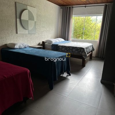 Terreno com 1301m², no bairro Vargeado em Rancho Queimado