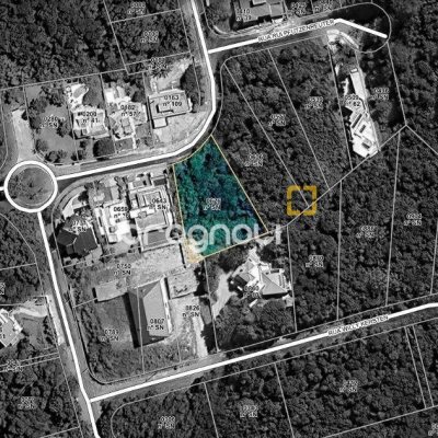 Terreno com 1675m², no bairro João Paulo em Florianópolis