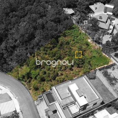 Terreno com 1675m², no bairro João Paulo em Florianópolis