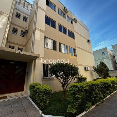 Apartamento com 75m², 3 quartos, 1 garagem, no bairro Trindade em Florianópolis